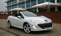 Peugeot 308 CC поступит в продажу летом