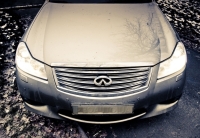 Infiniti M35X: поэзия двусмысленности