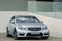 Mercedes-Benz E63 AMG 2010 года официально