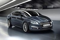 Концепт 5 by Peugeot: репрезентативный лимузин с расходом топлива малолитражки