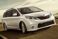 Toyota отзывает 870 тысяч минивэнов из-за ненадежного крепления запаски