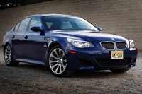 Спортивный седан BMW М5 сняли с производства