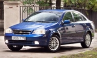 Chevrolet Lacetti: компромисс большого города