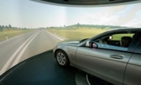 Mercedes построил самый современный драйв-симулятор