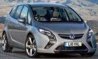 Фотошпионы засняли новый Opel Zafira без камуфляжа