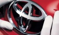 RAV4 JAOS – «Черная пантера» уже в автосалоне «Автосамит на Столичном»