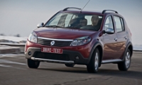 Sandero Stepway:шире шаг