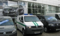 Бронированные Volkswagen в салоне «Атлант-М Лепсе».