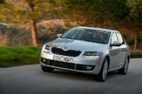 Пройди тест-драйв новой SKODA Octavia - получи сертификат на 2000 грн в подарок!