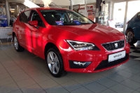 Последний SEAT Leon 5D по акционной цене в гривне