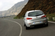 Alfa Romeo 147 3-x дверная