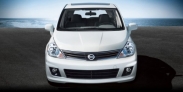 Nissan Tiida Sedan