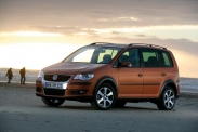 Volkswagen Cross Touran