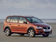 Volkswagen Cross Touran