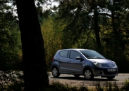 Nissan Pixo