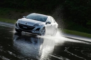 Mazda 3 Sedan 