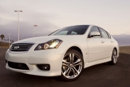 Infiniti M35/M45
