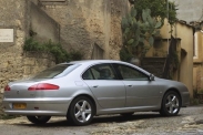Peugeot 607