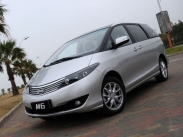 BYD M6
