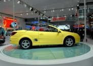 BYD S8