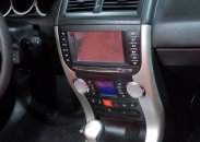 BYD S8