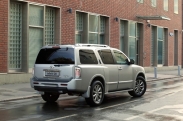 Infiniti QX56