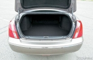 Kia Opirus