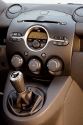Mazda 2 5-ти дверная