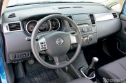 Nissan Tiida Hatchback