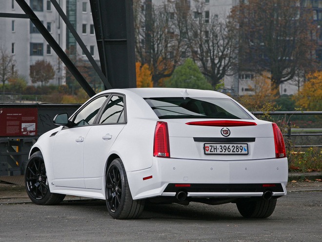 Cadillac CTS-V_rul_ua