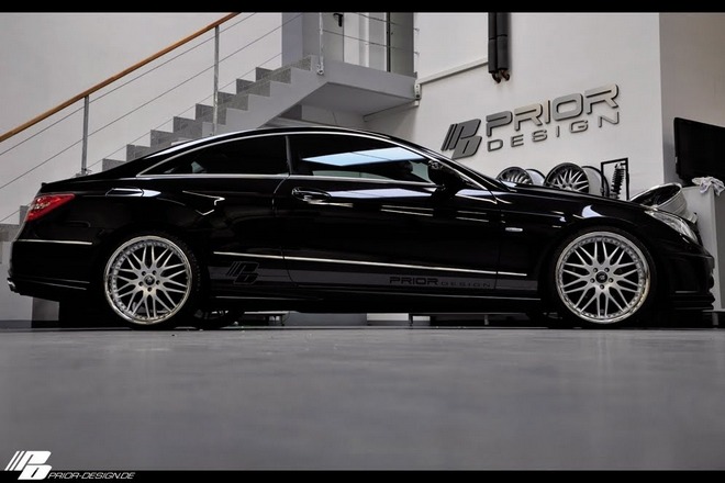 Mercedes E-Class_rul_ua