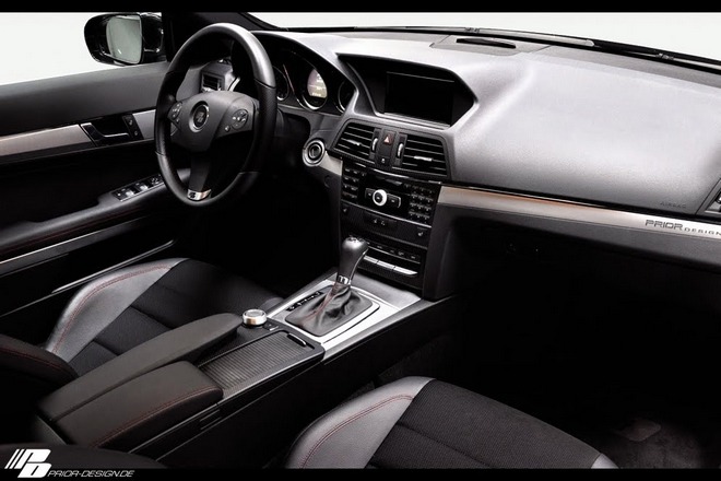 Mercedes E-Class_rul_ua
