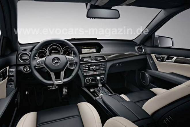 Mercedes-Benz C63 AMG_interior_rul_ua