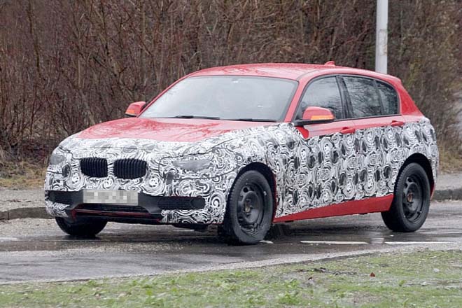 2012 BMW 1 Series_5_Door_rul_ua