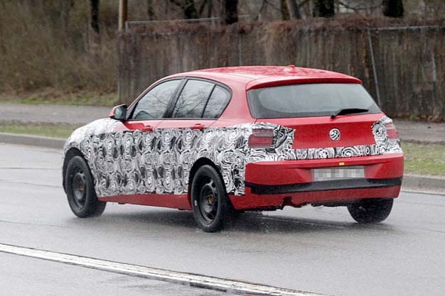 2012 BMW 1 Series_5_Door_rul_ua