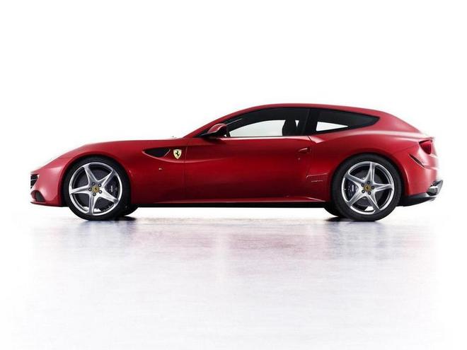 Ferrari FF_rul_ua