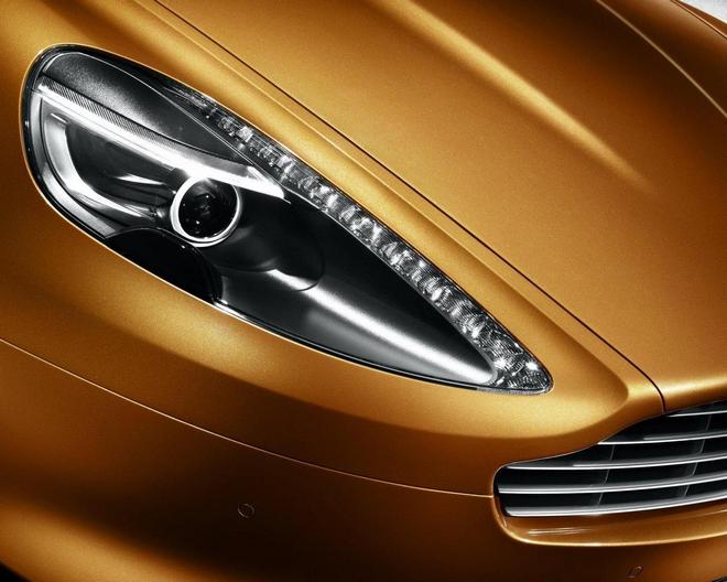 Aston Martin Virage