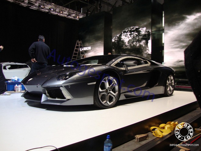 Lamborghini Aventador