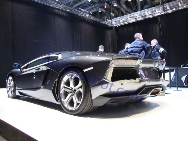 Lamborghini Aventador