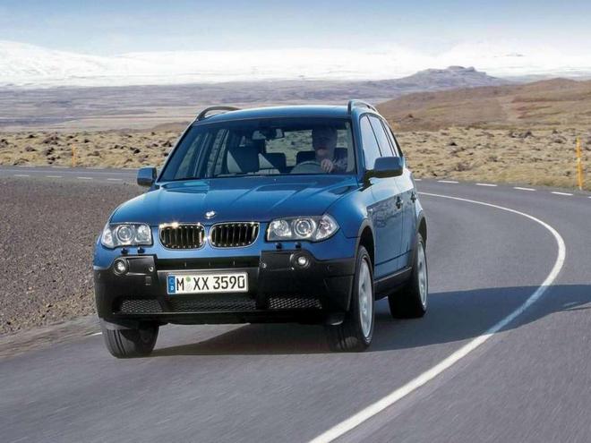 BMW_X3_rul_ua