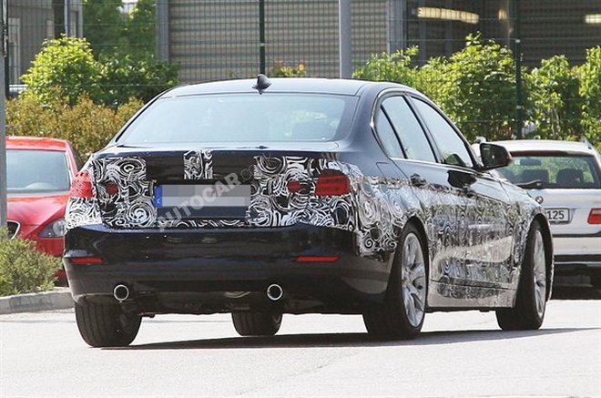 BMW_F30_rul_ua
